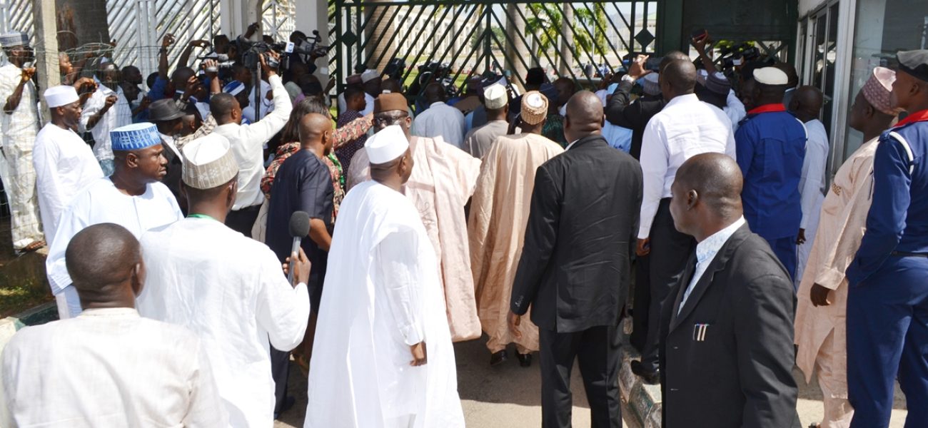 NATIONAL-ASSEMBLY-NIGERIA-TEARGAS-INVASION